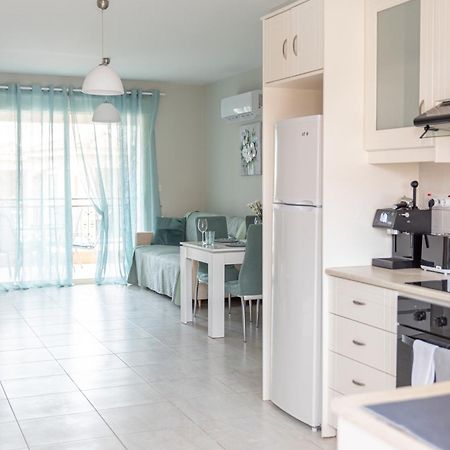 Royal Seacrest А203 Sea View Apartment Paphos Exterior foto