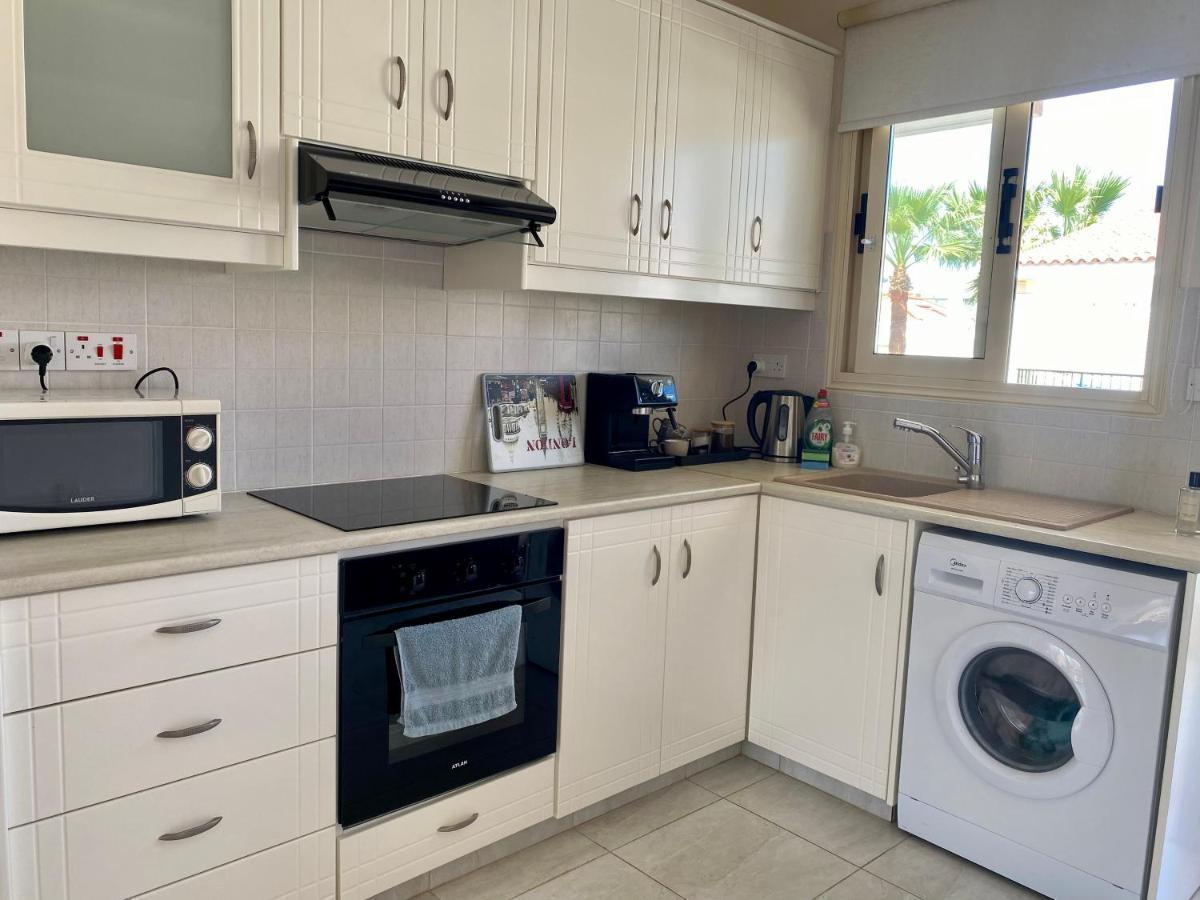 Royal Seacrest А203 Sea View Apartment Paphos Exterior foto